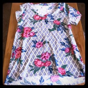 Lularoe Christy T